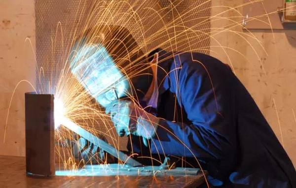 鋼結(jié)構(gòu)的加工制作流程，寫得這么詳細(xì)，也是沒(méi)誰(shuí)了